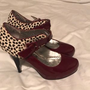 Vintage pumps